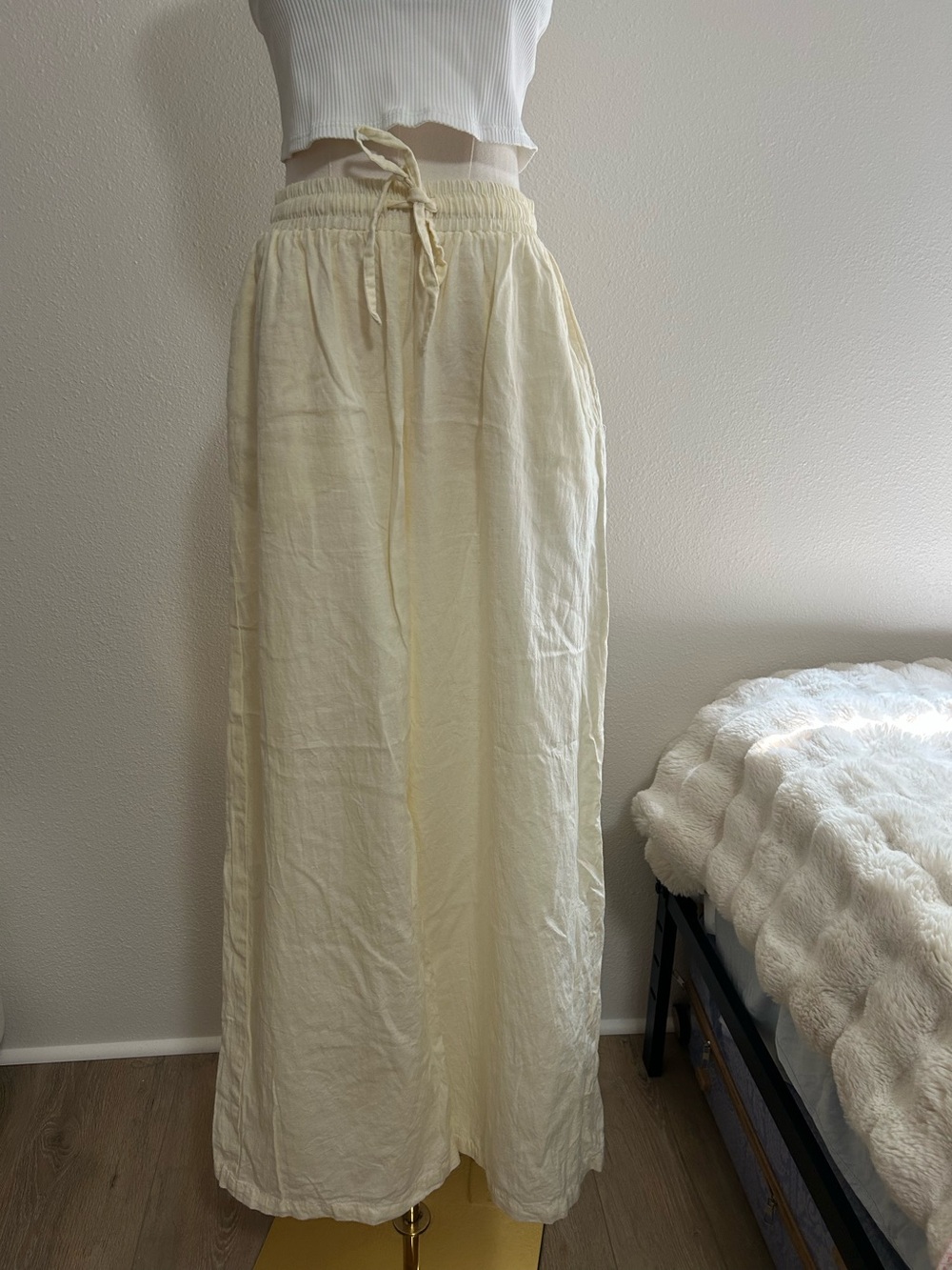 PrettyLittleThing Cream Wide Leg Linen Pants